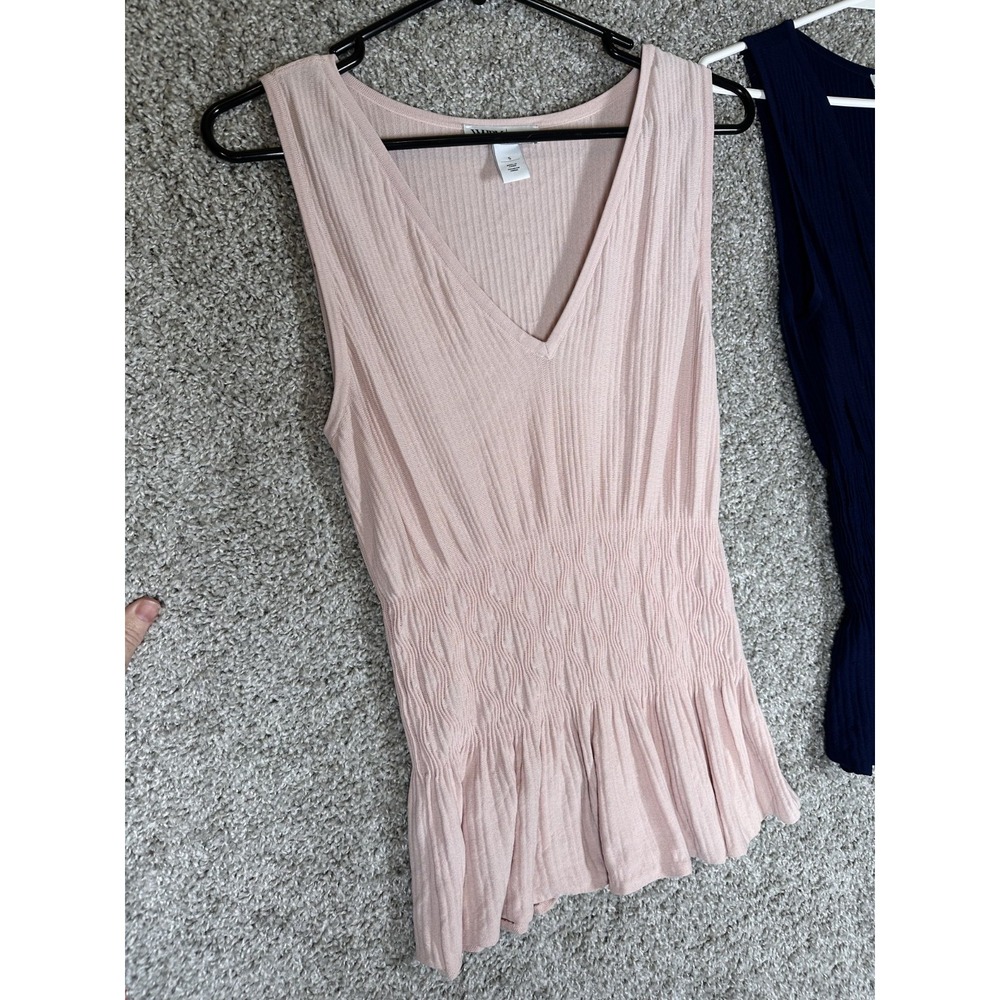 Lot Of 2 WHBM Outlet Goddess‎ Peplum Tank Top S Blue Pink V Neck Stretch Casual - Picture 3 of 8